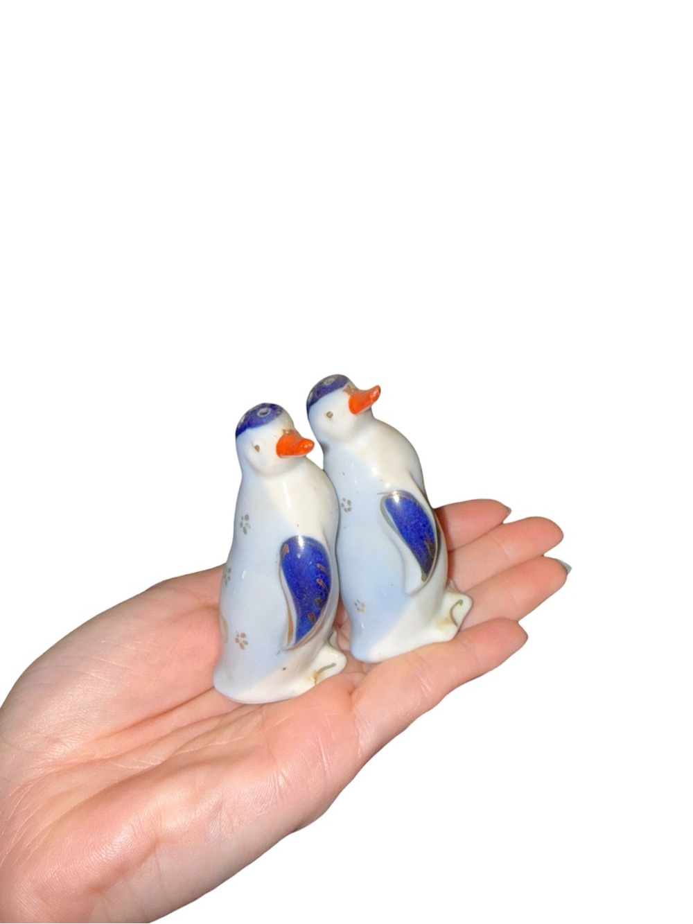 Vintage White and Blue Penguin Salt & Pepper Shaker Set